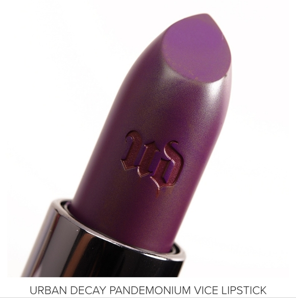Pandemonium Mega Matte Vice Lipstick Urban Decay Full Size - Picture 10 of 10